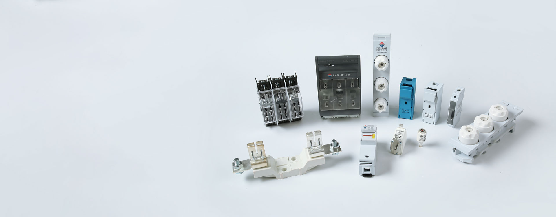 Photovoltaic DC fuse ထုတ်လုပ်သူ