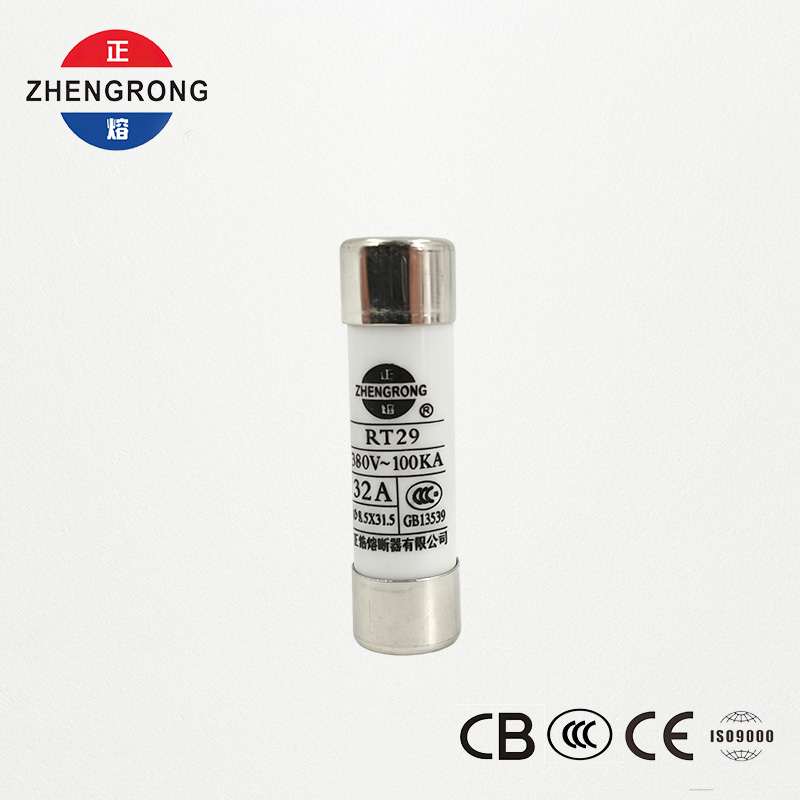 8.5*31.5 R014 32A စိတ်ကြိုက်ပြင်ဆင်နိုင်သော fuses လက်ကား